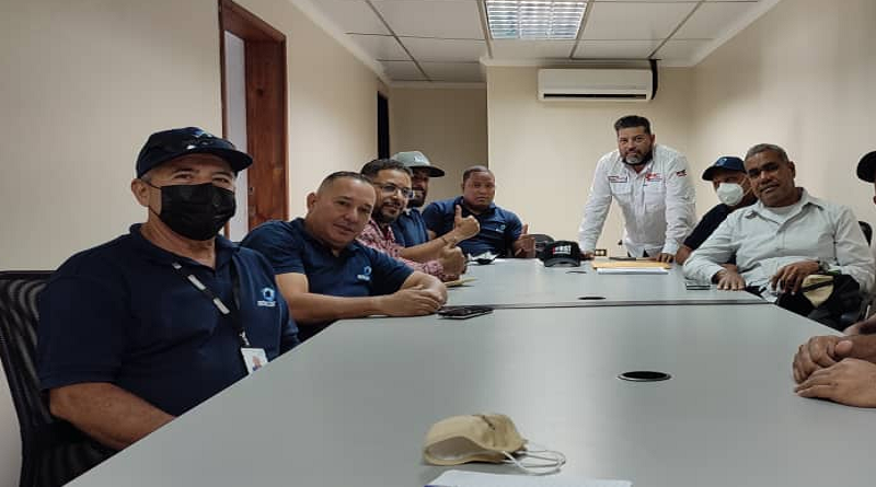 Trabajadores de Amcor Venezuela instalan mesa para discutir contratación colectiva