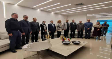 recibió a la delegación de la República Islámica de Irán, que arribó al país para participar en la Expo Feria Científica, Tecnológica e Industrial Irán-Venezuela.