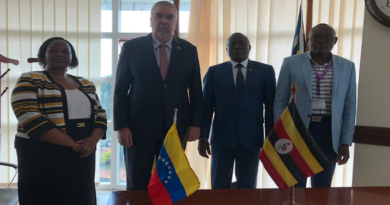 Venezuela y Uganda exploran posibilidades de cooperación en turismo