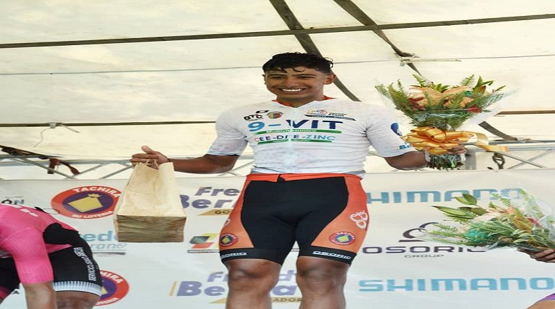 Arlex Méndez se alzó con la segunda etapa de la Vuelta de la Juventud 2022