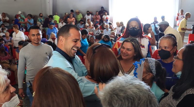 Juramentan Estado Mayor de personas de la tercera edad en La Guaira