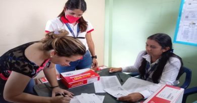 Conectadas con Aba Plus familias de urbanización Roraima en Cojedes