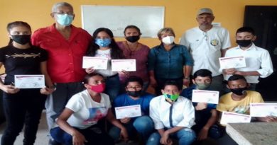 Certifican a más de 540 emprendedores en Programa Artes y Oficios en Carabobo