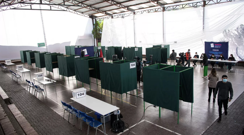 Chile inicia plebiscito constitucional