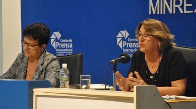 Cubanos en el exterior participan en referendo por el nuevo Código de las Familias﻿