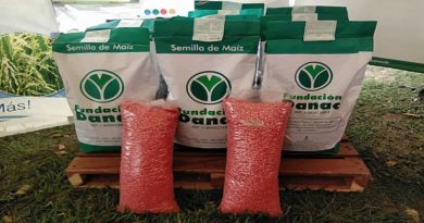 Realizan expoventa de fertilizantes en el estado Zulia