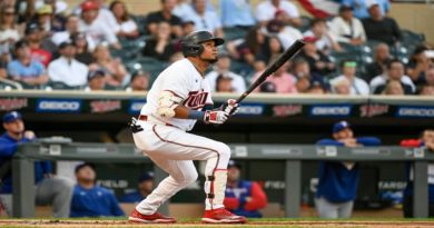 Luis Arráez dispara su octavo jonrón de la temporada y se mantiene como líder bate de la Americana