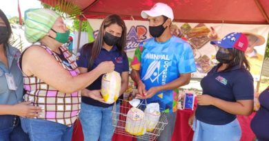 Familias de Tinaco fueron favorecidas con Feria del Campo Soberano