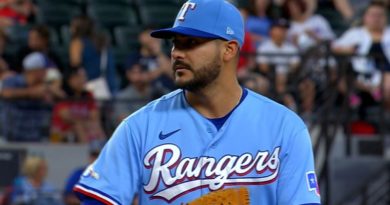 Martín Pérez maniató a los bates de los Azulejos en triunfo de los Rangers