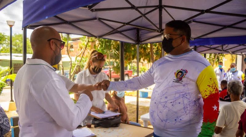 Jornada integral favoreció a habitantes de la comunidad Santa Rosalía en Miranda