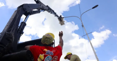 Electricistas realizarán la sustitución de 641 luminarias en la avenida Bella Vista