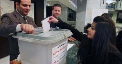 Sirios acuden a las urnas para elegir autoridades municipales
