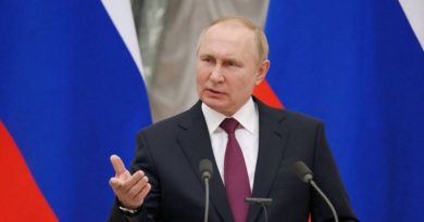 Putin destaca el papel de las mujeres en la defensa de Rusia