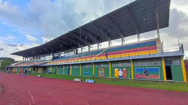 Inicia rehabilitación del Polideportivo de Amazonas