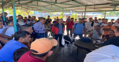 LISTA: Abordan a pescadores de Cangrejo Azul en el Puerto Concha del estado Zulia