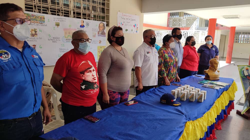Plan de Sustitución Bombillos tipo LED desplegó Corpoelec en escuelas zulianas