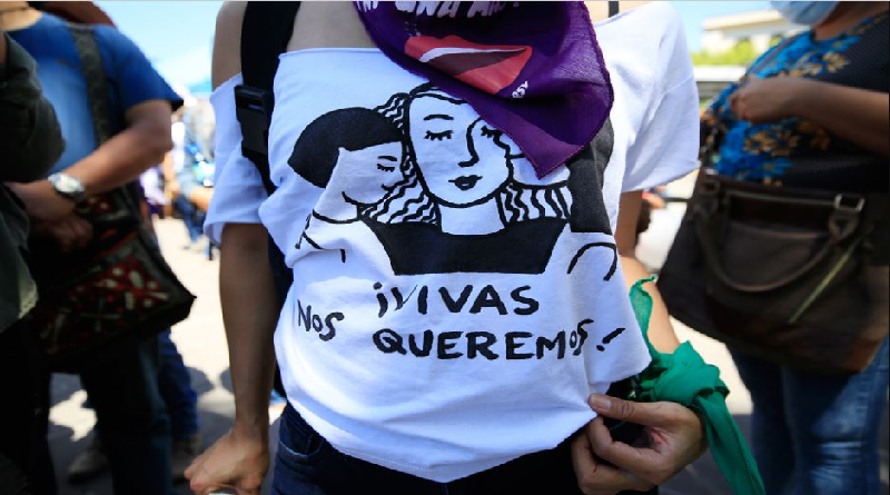 Registran 42 feminicidios en El Salvador durante este 2022