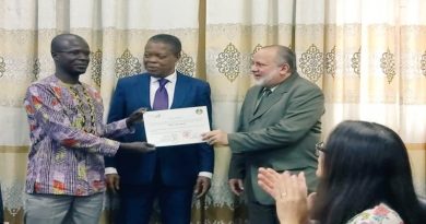 Venezuela y Benín entregan certificados sobre Visiones Críticas y Éticas de DDHH