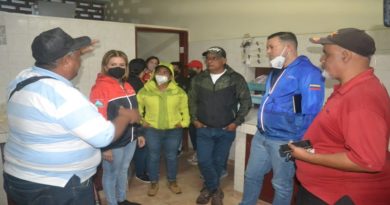 Realizan reunión para garantizar bienestar de familias del 23 de Enero﻿