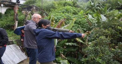 Vicepresidenta Ejecutiva y presidente de la AN recorren sector Macayapa en apoyo a familias afectadas por lluvias