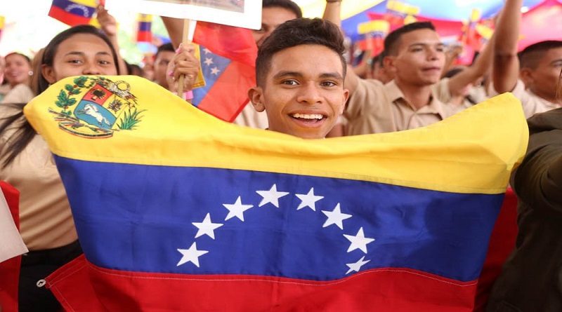 Hace 18 años nace el Plan Liceo Bolivariano para garantizar una educación de calidad