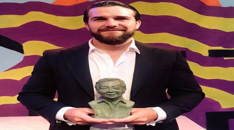 Actor de la CNT Omar Churión gana premio Isaac Chocrón