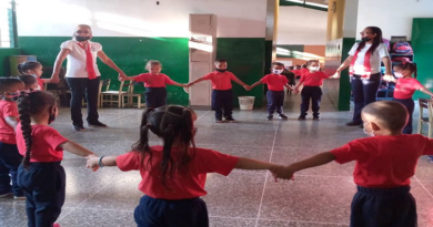 Más de 8 millones de estudiantes retornan a clases para período escolar 2022-2023