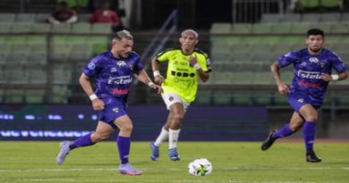 Jefe de Estado felicita a los Metropolitanos FC por coronarse campeones de la liga FutVe