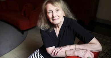 La francesa Annie Ernaux gana el Premio Nobel de Literatura 2022
