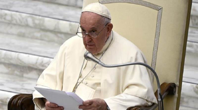 Papa Francisco pide nueva economía para frenar especulación ante los vientos de guerra