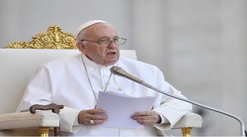 Papa Francisco pide a brasileños no caer en el odio, intolerancia y violencia