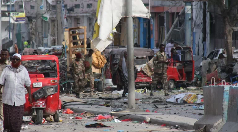 Sube a 100 la cifra de fallecidos por ataque terrorista en Somalia