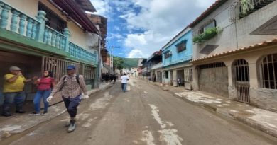 Recuperan un 95% la vialidad principal y ramales en Las Tejerías