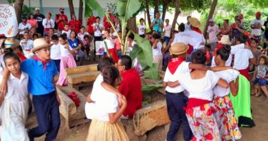 Realizan encuentro socio-educativo Cuenta, Canta y Baila La Llora en sector El Castaño de Ribas