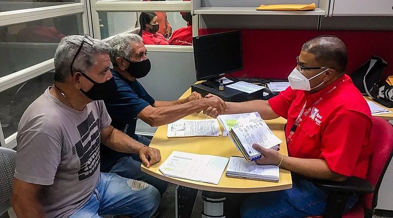 Banca Pública respalda a productores y comerciantes de Las Tejerías