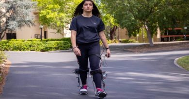 “Bota” exoesquelética permite caminar de forma más eficaz