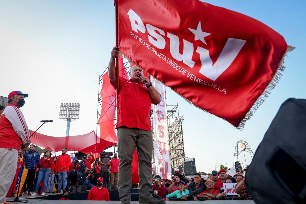 Cabello al juramentar a bases del PSUV en Maracaibo: Vamos a renacer desde el chavismo puro en Zulia