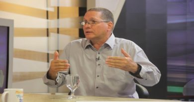 Diputado Jesús Faría asegura que la economía del país se recupera y el Gobierno Socialista se mantiene