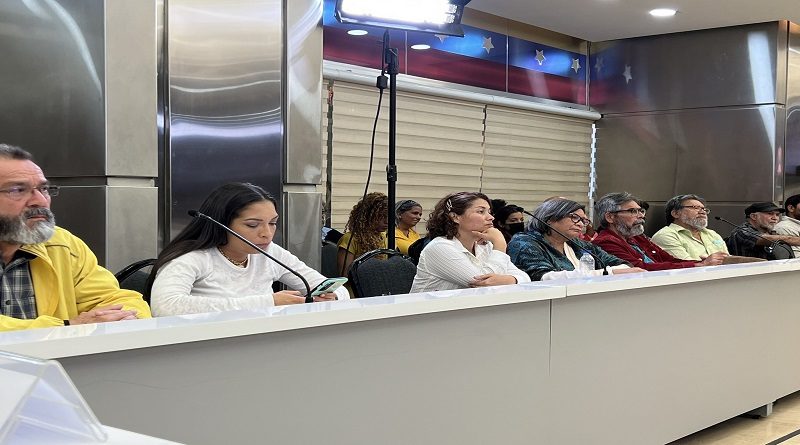 Encuentro binacional de poetas colombianos y venezolanos reafirma la cultura de paz