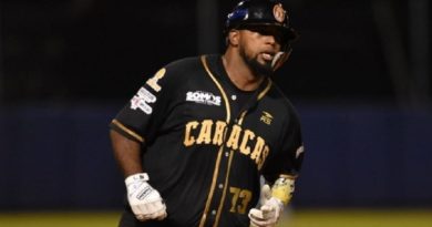 Leones en la cima tras derrotar 9-3 a los Tigres