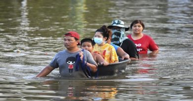 Más de 320.000 familias afectadas por las inundaciones en Tailandia