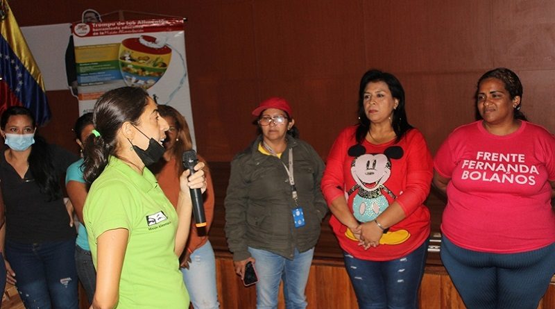 Cocineras reciben orientación en Alimentación Sana, Sabrosa, Segura y Soberana