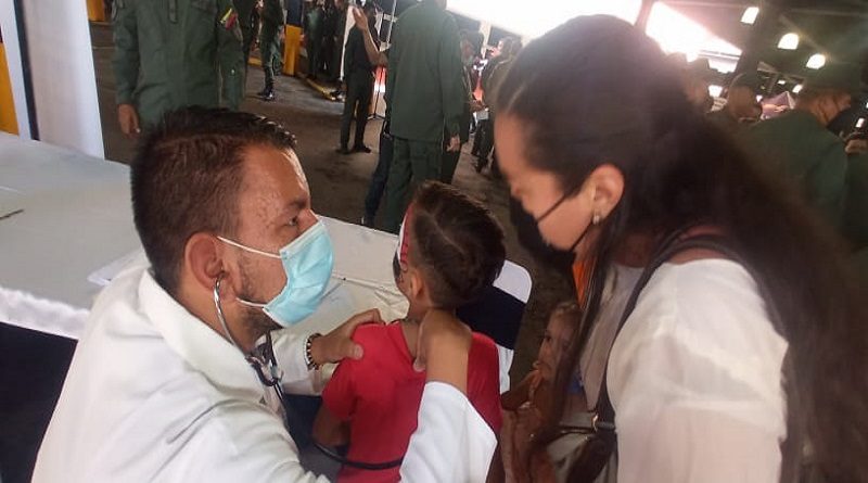 Jornada Social Integral favorece a más de 800 habitantes de San Bernardino en Caracas