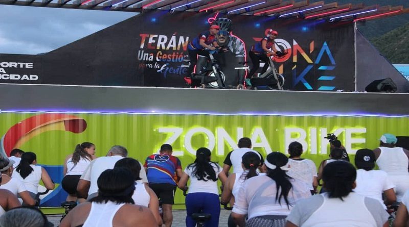 Impulsan actividades deportivas en La Guaira con la Zona Bike en Cinta Costera