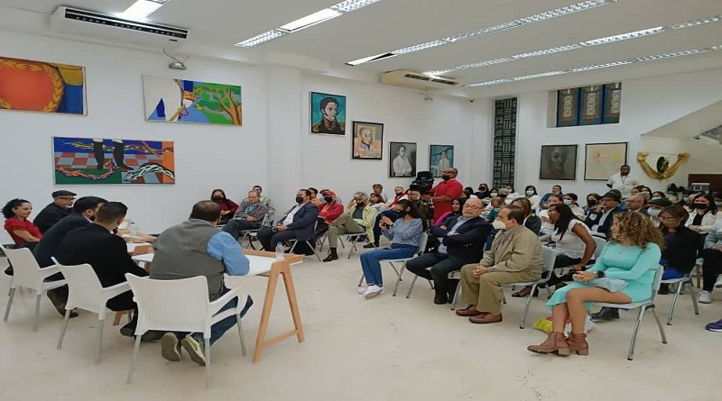 Más de 220 actividades poéticas se realizarán en 137 municipios del país