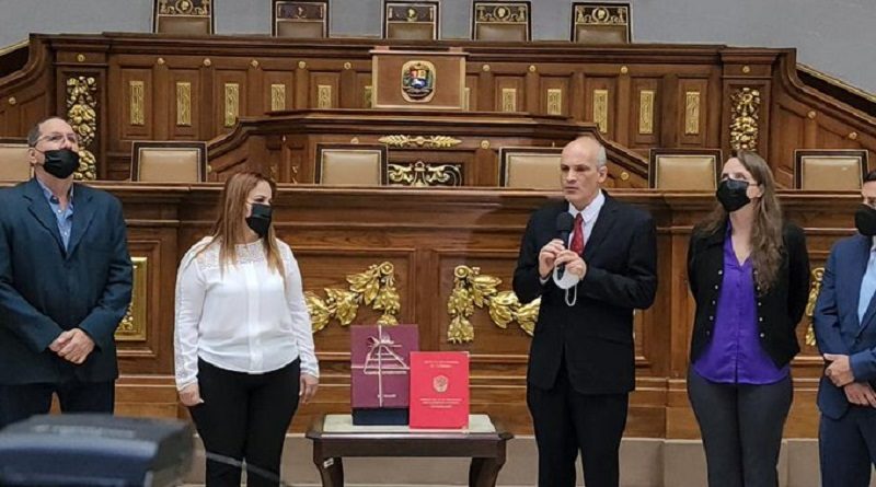 Consignan ante la AN proyecto de Presupuesto de la Nación 2023