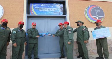 Inauguran sala de simuladores de vuelo en Base Aérea de Barquisimeto