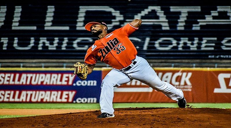 Águilas detuvo racha negativa tras vencer 4-2 a los Bravos