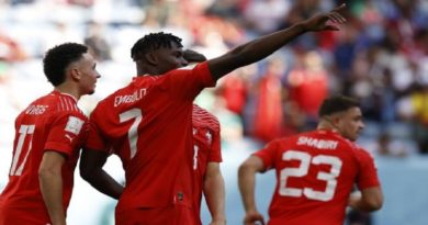 El camerunés Embolo marca el gol en triunfo de Suiza