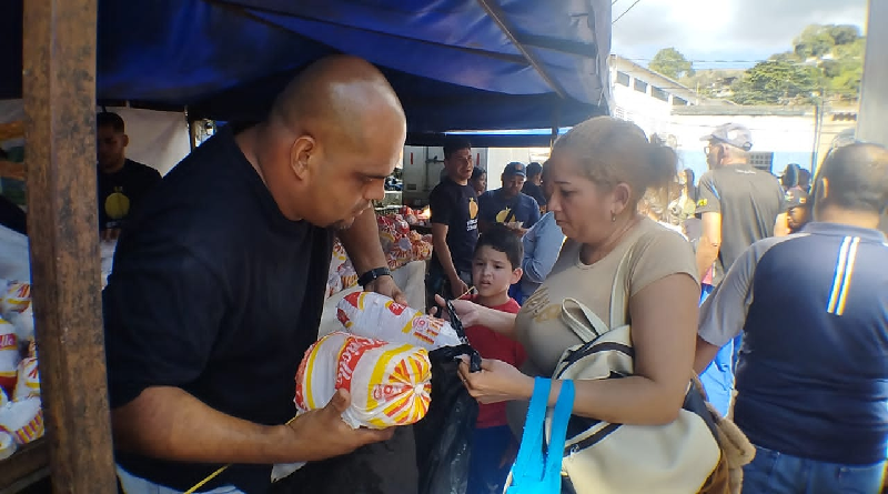 Distribuyen más de 14 toneladas de alimentos a 36 CLAP en Miranda
